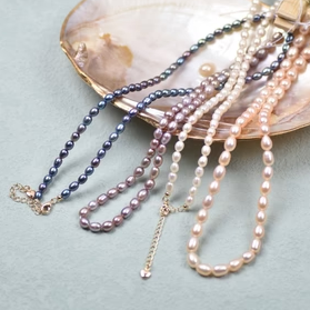 How to Wear Pearls for Different Occasions: A Style Guide for Adorning 