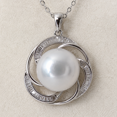 Pendant necklace with 12–13mm Edison pearl in a spiral halo of silver hoops and baguette accents