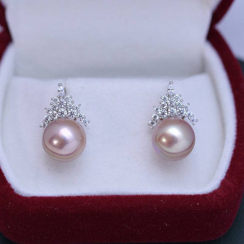 10-11mm Freshwater Pearl & Queen Earrings - Earrings made with hand-selected pearls from House of Pearls