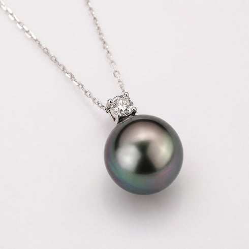 Tahitian pearl pendant necklace, Sasha CZ, 10–11mm pearl in 18K white gold setting on a silver chain