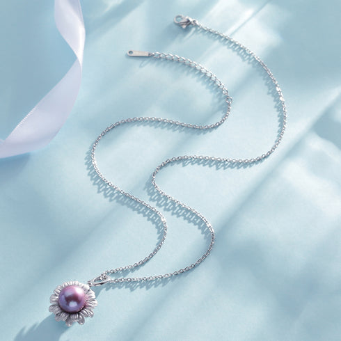 11-12mm Purple Freshwater Pearl Daisy Pendant Necklace - Necklaces made with hand-selected pearls from House of Pearls
