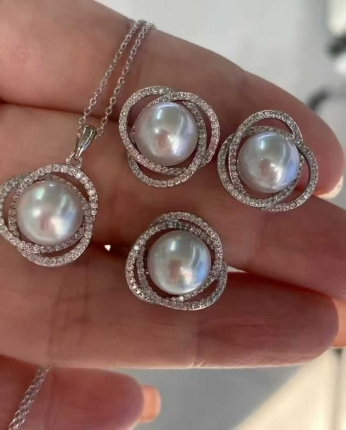 11-12mm White Freshwater Pearl & Rose Pendant Necklace - Necklaces made with hand-selected pearls from House of Pearls