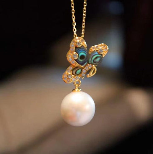 Black Mother of Pearls Butterfly Earrings & Necklace - House Of Pearls