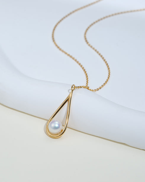 6-7mm White Freshwater Pearl Teardrop Pendant Necklace by House Of Pearls TA on a gold-tone chain
