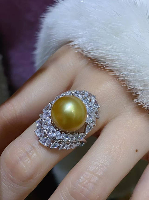Ring Golden South Sea Pearl statement ring with crystal halo, 12–13mm pearl, last piece