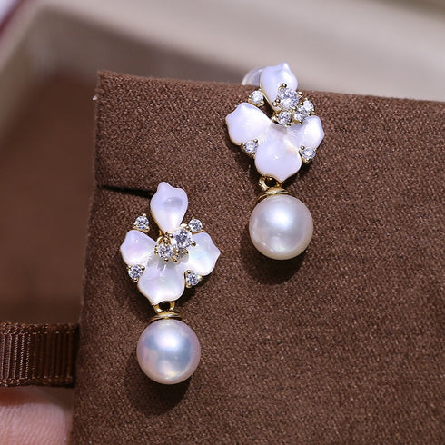 8-9mm Mother Of Pearls Floral Pearl Earrings - Earrings made with hand-selected pearls from House of Pearls