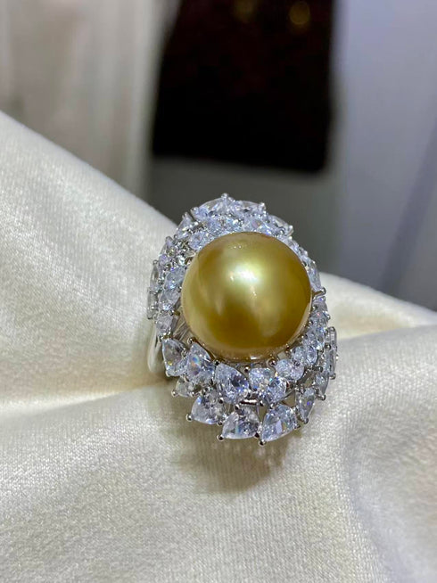 Ring, Golden South Sea pearl statement with crystal halo, 12–13mm, House of Pearls MZ