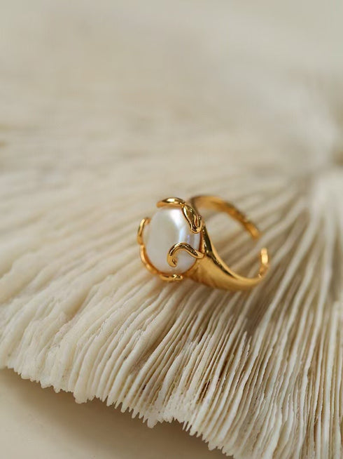 Flower Bud Baroque Pearl Ring - House Of Pearls