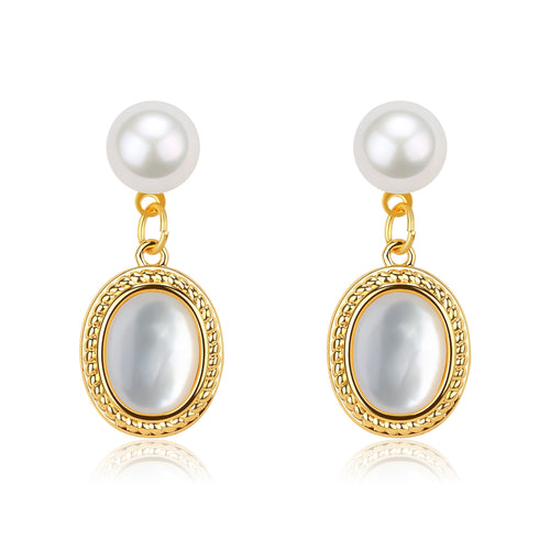 White Crystal Mother of Pearls Earrings - House Of Pearls