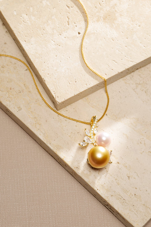 Golden South Sea Pearl White Pearl Zirconia Pendant