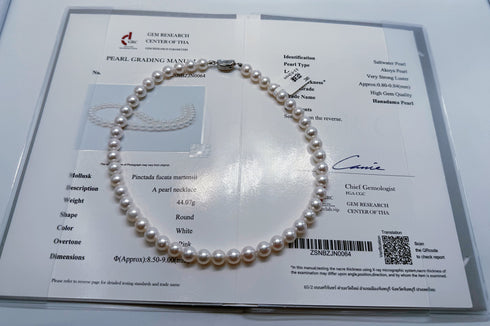 Akoya Hanadama pearl necklace, 8.5–9.0 mm, white pearls