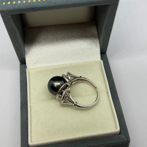 Ocean Weave Ring by House Of Pearls with 11–12mm Tahitian pearl on a silver woven band