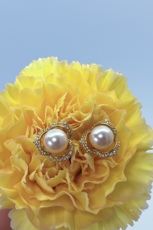 8-9mm Japanese Akoya Flower Stud Earrings by House Of Pearls, gold halo with pavé diamonds (2 pcs)