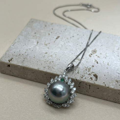 Tahitian pearl floral pendant necklace in sterling silver with diamond CZ halo and a 10-11mm pearl.