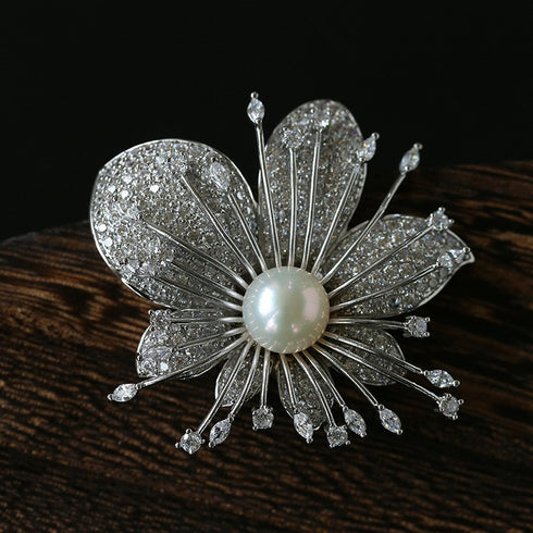 10–11mm Freshwater Pearl Orchid Brooch