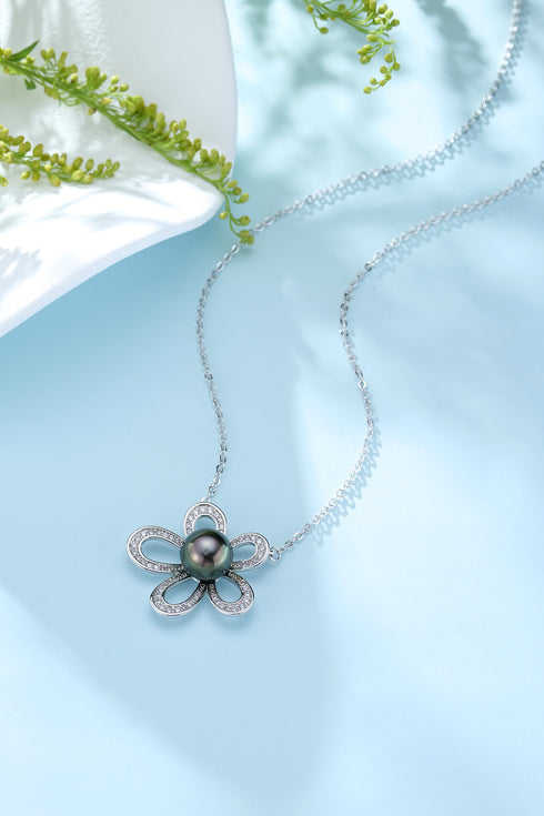9-10mm Tahitian Pearl Flower Pendant