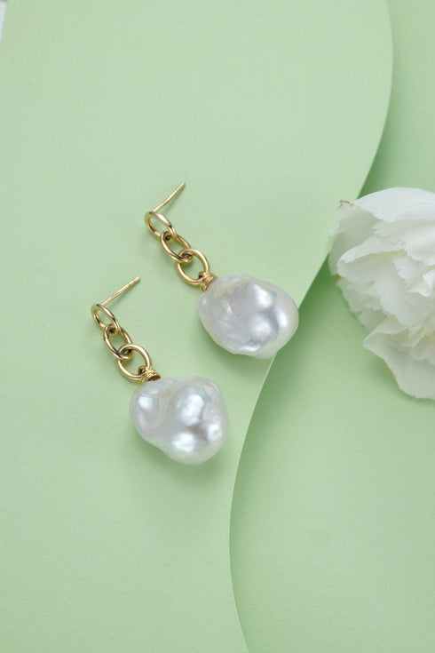 10-12mm Chain Bold Baroque Pearl Earrings