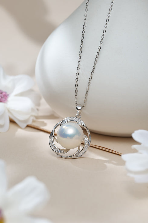 Necklace with 10–11mm freshwater pearl and zirconia pendant on silver chain, House Of Pearls - JX