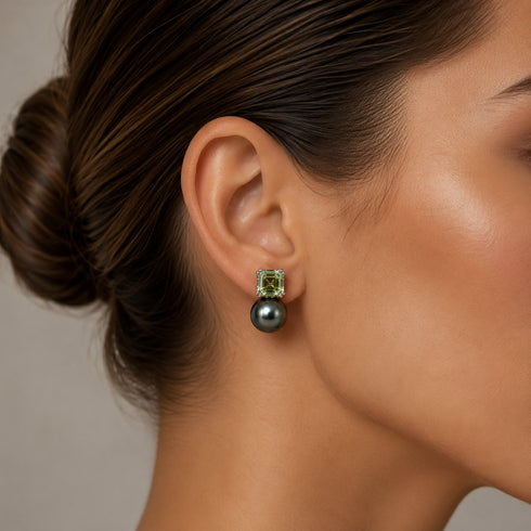 Earrings: House Of Pearls TA Oliver Green cube-set silver with Tahitian pearl drop, 10–11mm.