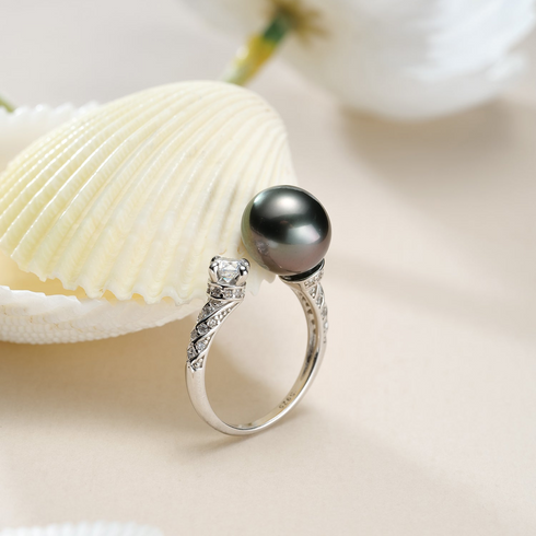 Ring: 10-11mm Tahitian pearl diamond open ring with a diamond-studded band