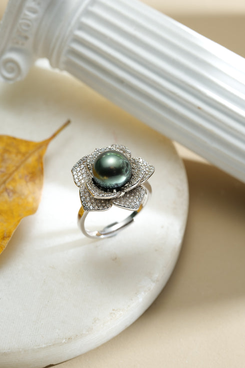 Ring: dark Tahitian pearl with diamond-pavé flower halo on silver band, House Of Pearls - XM