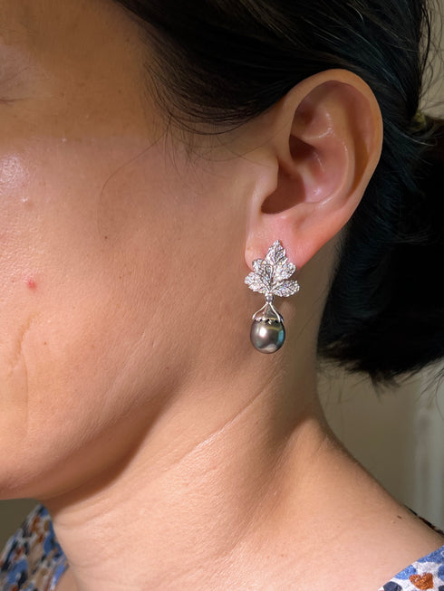 Drop earrings, 10–11mm Tahitian pearl with textured maple-leaf pavé-diamond setting in silver-tone.