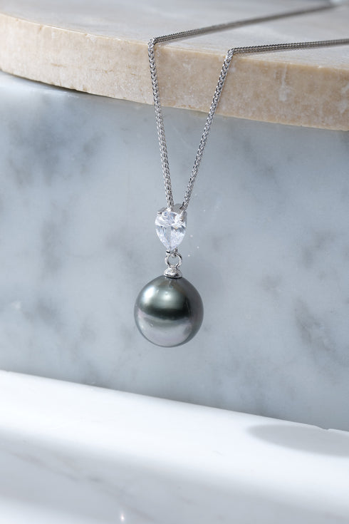 Pendant necklace with 11–12mm Tahitian black pearl and crystal accent on a silver chain
