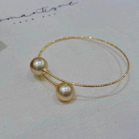 10-11mm Golden South Sea Pearl Bangle Bracelet in 18k Gold - House Of Pearls