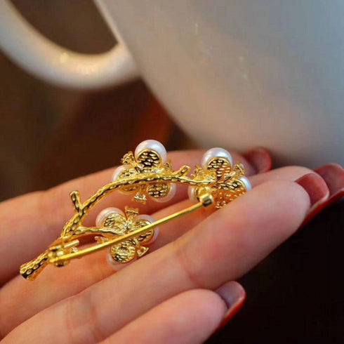 Freshwater Pearls Blossom Brooch - House Of Pearls