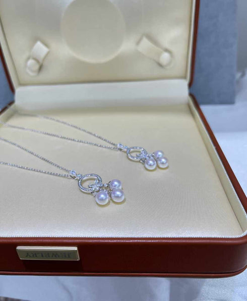 Dreamcatcher Three Pearls Pendant Necklace - Necklaces made with hand-selected pearls from House of Pearls