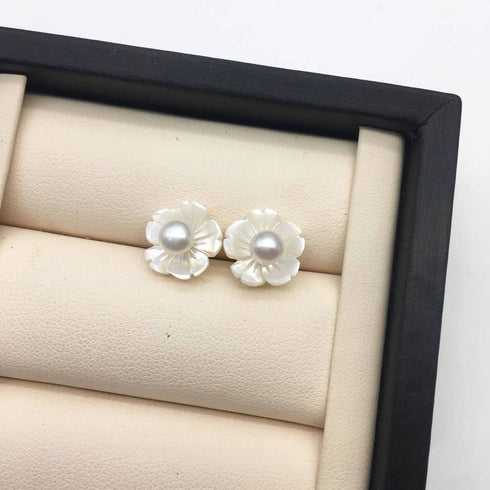 6-7mm Floral Freshwater Pearl Ear Stud Earrings - House Of Pearls