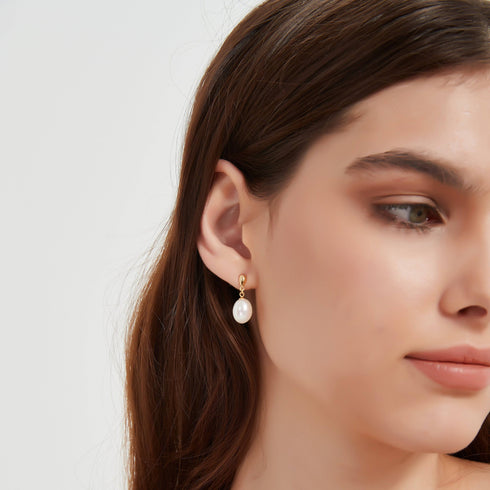 8.5-9.5mm Classic Drop-shaped Freshwater Pearl Earrings - House Of Pearls