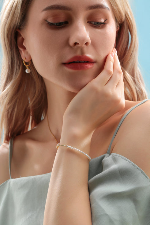 8-9mm Freshwater Pearl & Twist Hoop Detachable Earrings - Earrings made with hand-selected pearls from House of Pearls