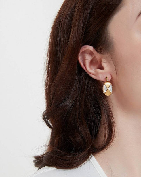 Rhombus Mother of Pearls Earrings Gold Vermeil - House Of Pearls