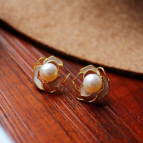 Rose White Mother of Pearls Earrings Gold Vermeil - House Of Pearls