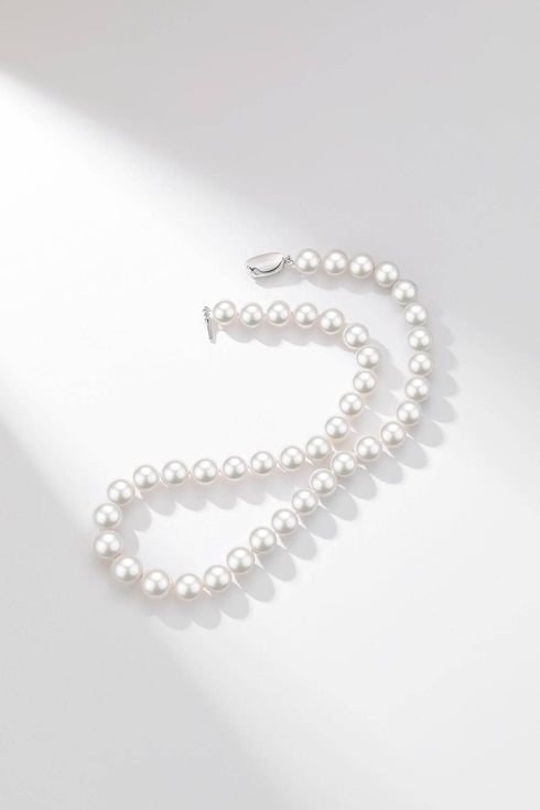 Graduated White Freshwater Pearl Necklace - Necklaces made with hand-selected pearls from House of Pearls