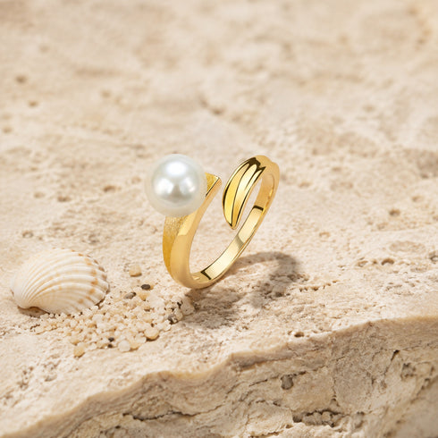6-7mm Freshwater Pearl & Ariadne Ring