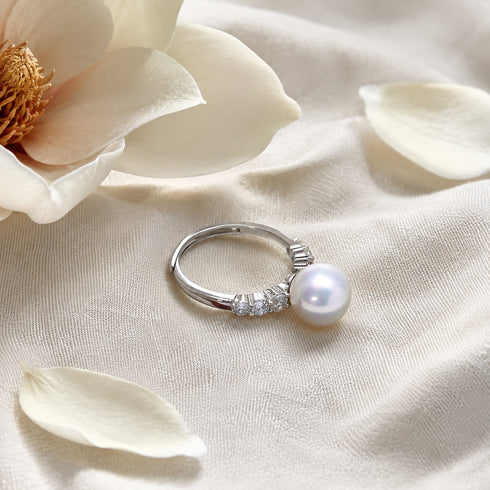 9-10mm Freshwater Pearl & Shine CZ Ring on a silver band with a large pearl and CZ accents