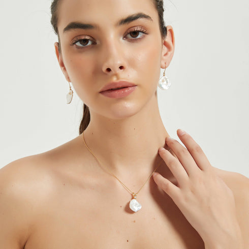 Petal-Shaped Floral Baroque Pearl Necklace - Necklaces made with hand-selected pearls from House of Pearls