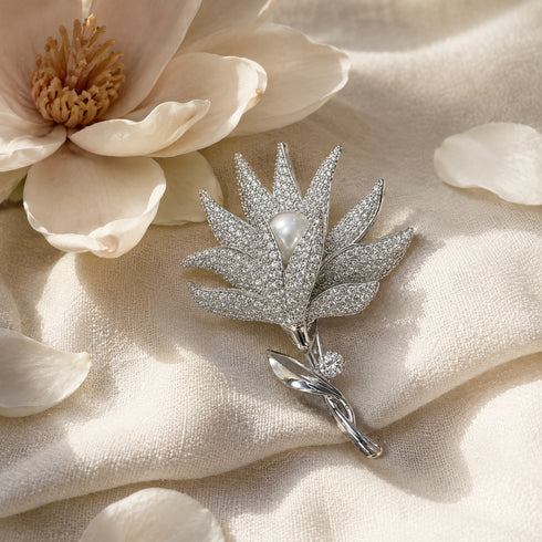 Brooch: 9–10mm freshwater pearl spider lily, silver pavé-crystal finish by House Of Pearls - QD