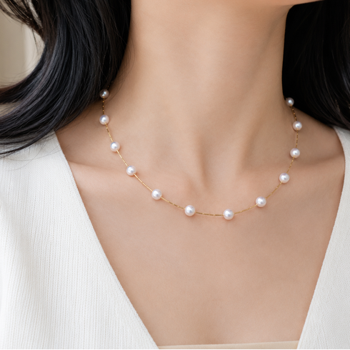 Akoya Pearl Constellations Necklace, 18K Gold, 7.5–8.0mm Japanese Akoya pearls