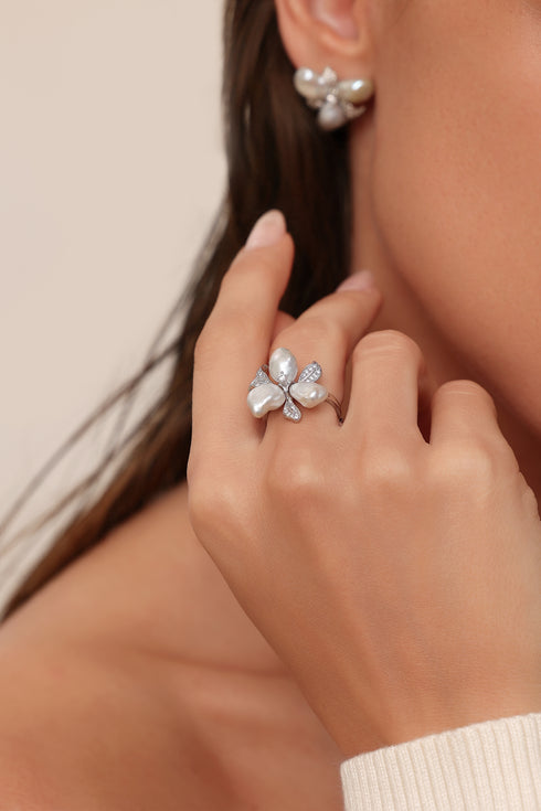 Earrings and ring set, two-piece, featuring Keshi silver-blue freshwater pearl flower-petal design