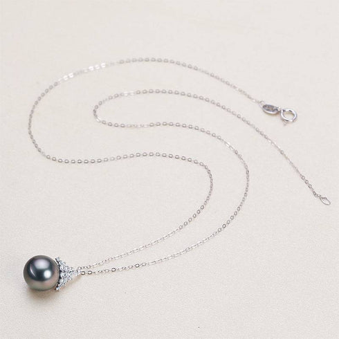 10-11mm Tahitian Pearl & Queen Pendant Necklace - Necklaces made with hand-selected pearls from House of Pearls