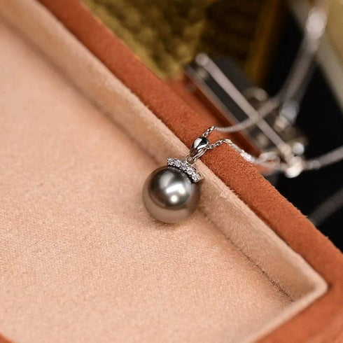 10-12mm Tahitian Pearl Sisi Pendant Necklace - Necklaces made with hand-selected pearls from House of Pearls