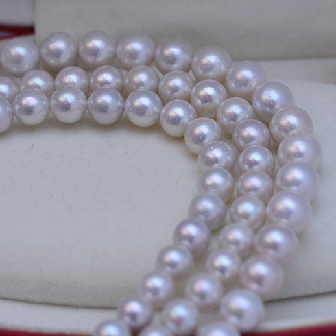 Graduated White Freshwater Pearl Necklace - Necklaces made with hand-selected pearls from House of Pearls