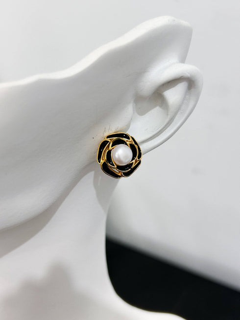 Black Camellia Pearl Jewelry Set - House Of Pearls