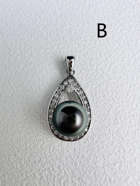 Tahitian Pearl – One of a Kind - Pendant made with hand-selected pearls from House of Pearls