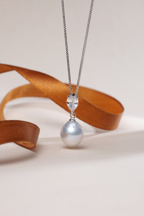 Aurora Vine pearl pendant necklace with a 10-11mm freshwater pearl and crystal accent on silver chain
