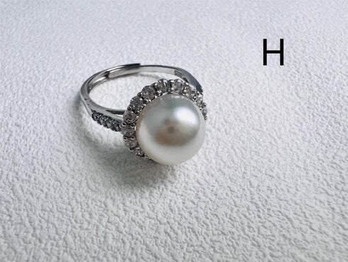 White South Sea Pearl – One of a Kind - Pendant made with hand-selected pearls from House of Pearls