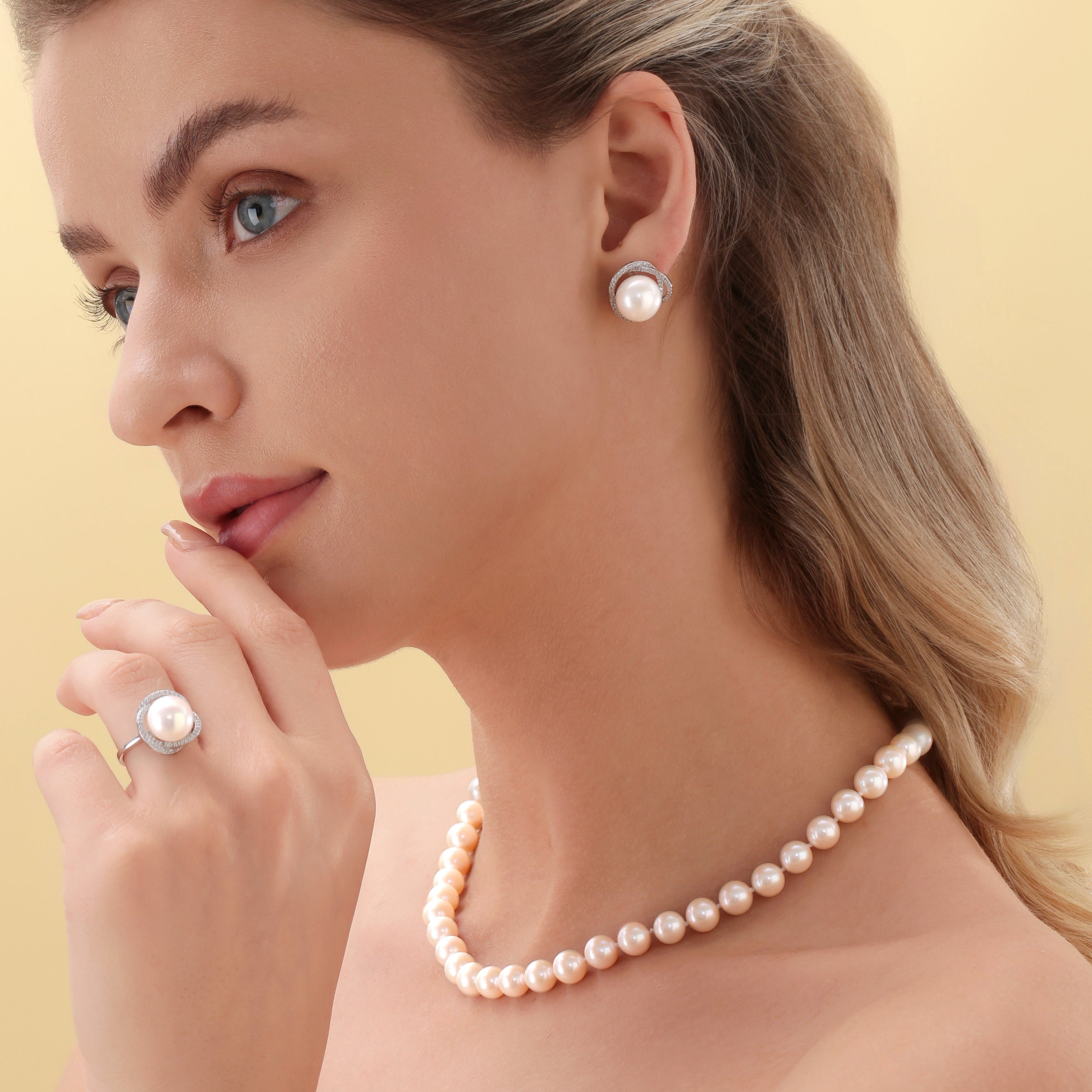 classic-white-freshwater-pearl 